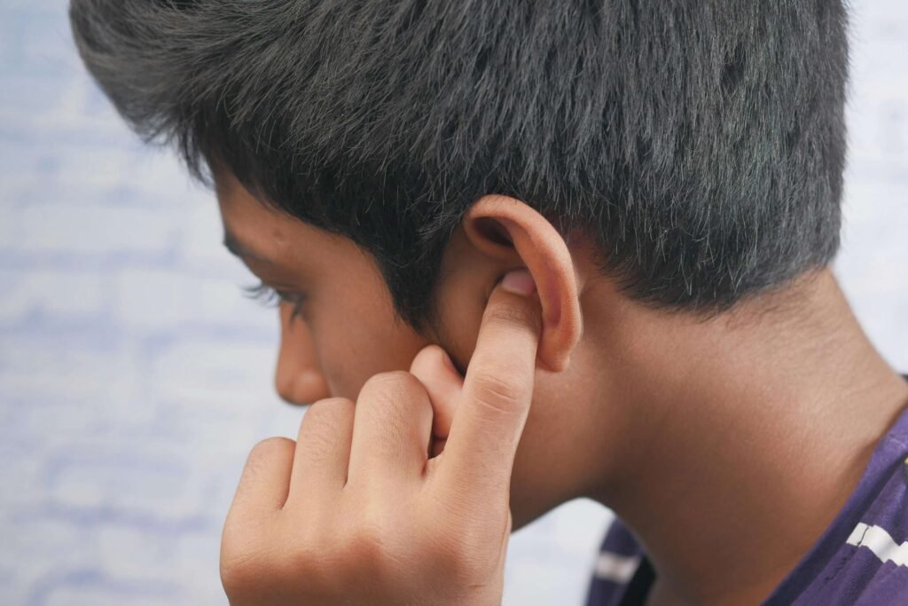 castor oil in ear